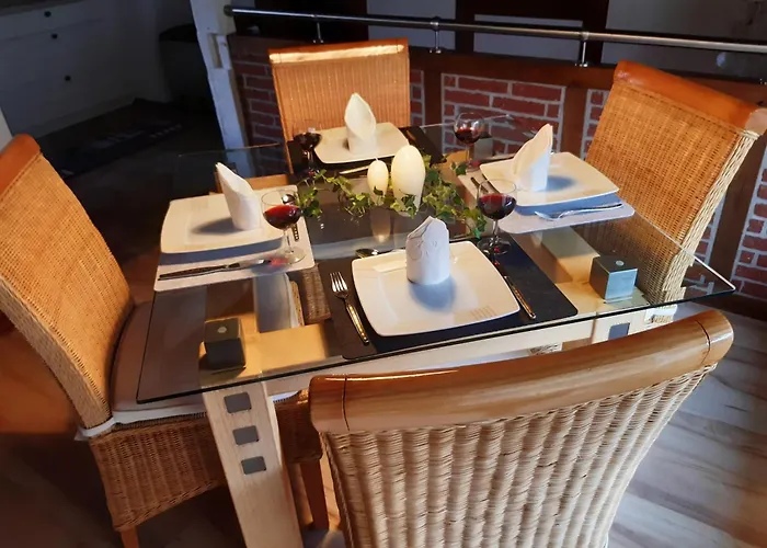 Aanthuus بيت للعطل